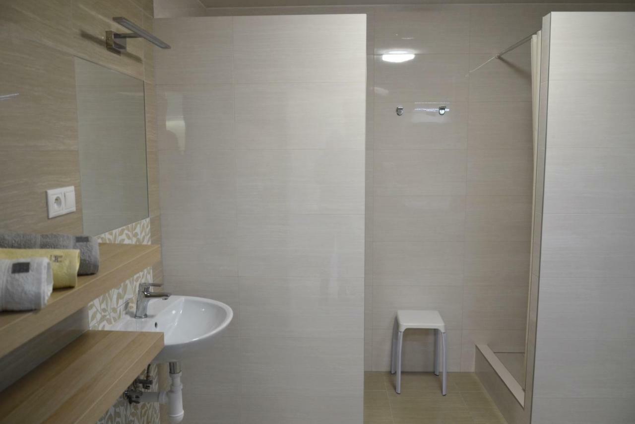 Hostel Bratislava Extérieur photo